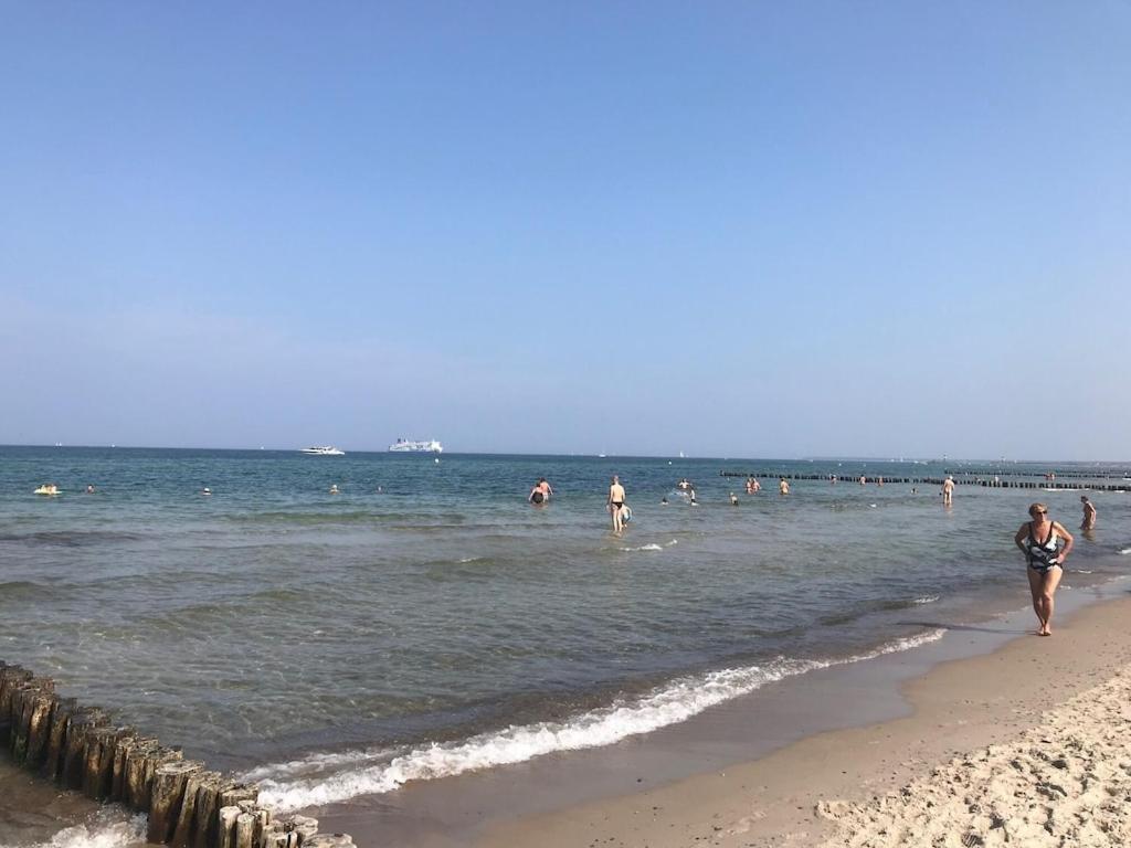 Exclusive Fewo In Warnemuende, 150M To The Beach, 2 Bathrooms, 2 Bedrooms, Sauna, Wifi And Much More. Rostock Exterior photo
