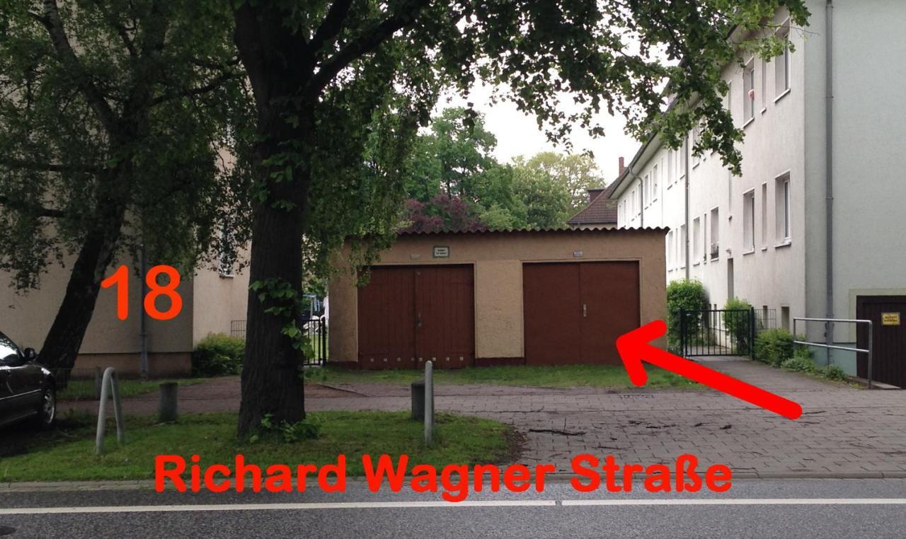 Exclusive Fewo In Warnemuende, 150M To The Beach, 2 Bathrooms, 2 Bedrooms, Sauna, Wifi And Much More. Rostock Exterior photo